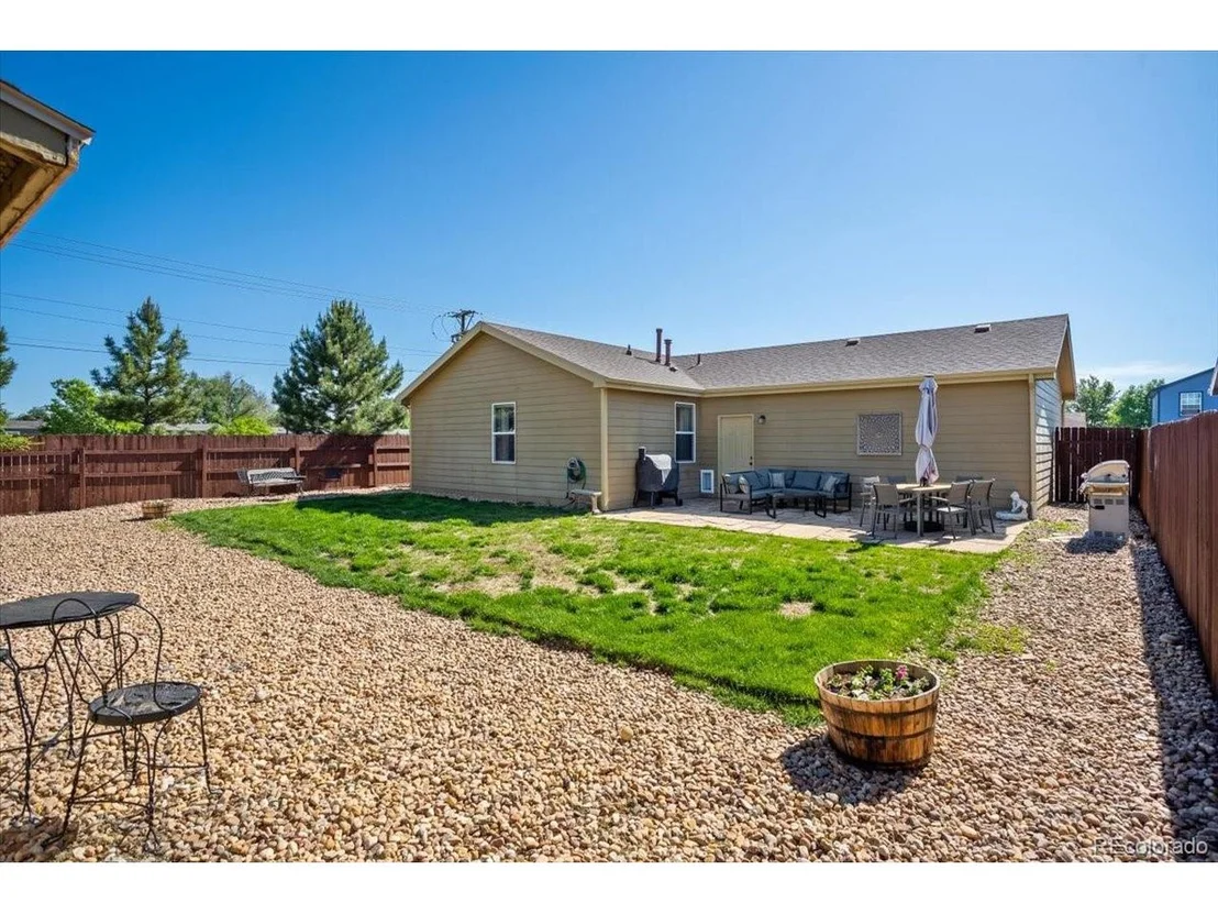 Photo of 3705 Riverside Pkwy