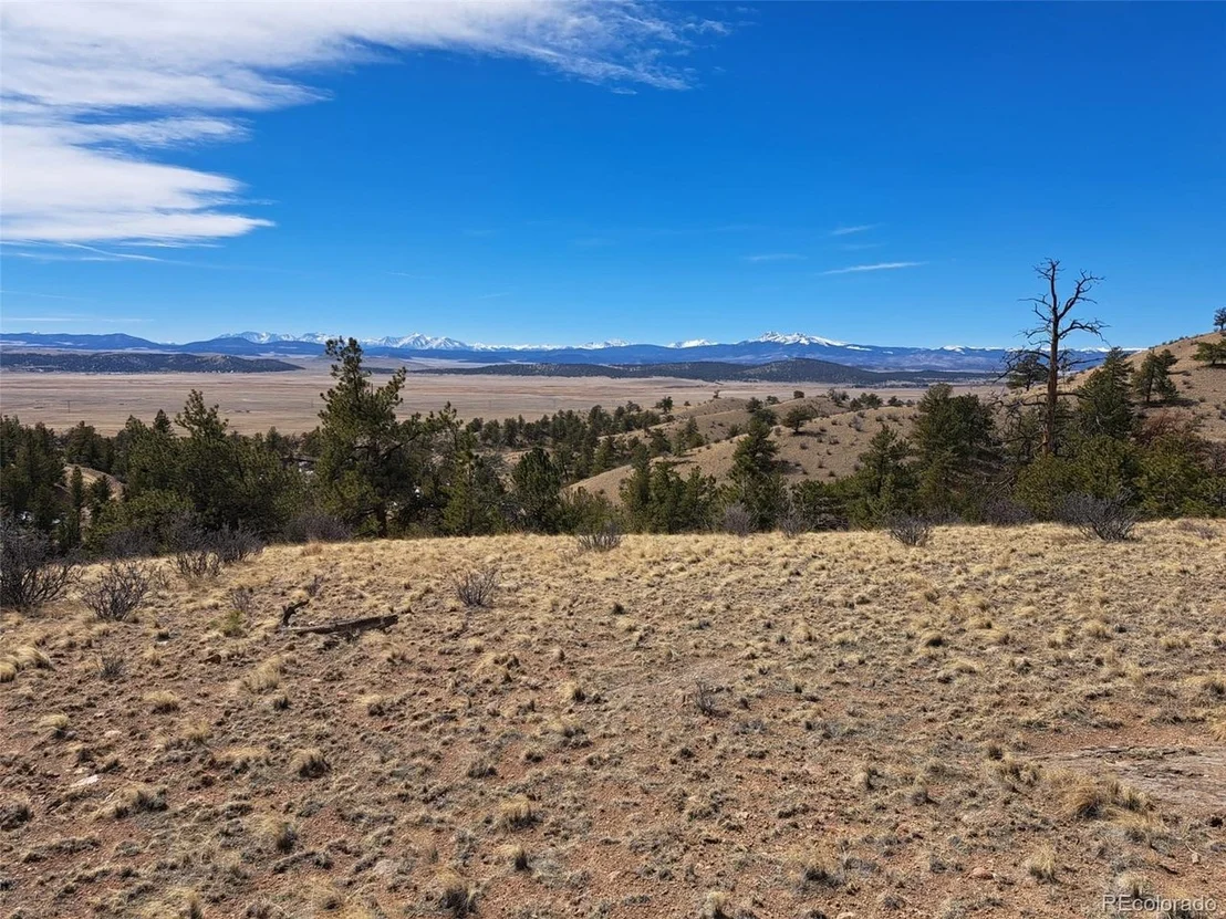 Photo of 369 Summit Rd
