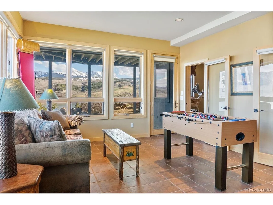 Photo of 9924 Heeney Rd