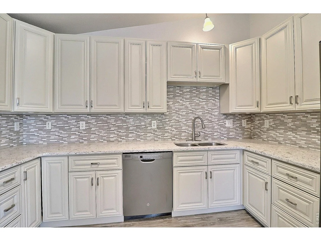 Photo of 3100 Cody Ave