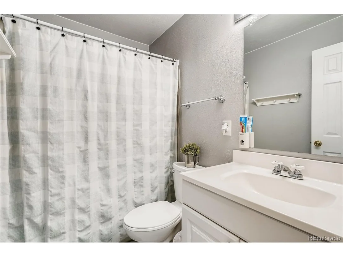 Photo of 6590 Zang Cir