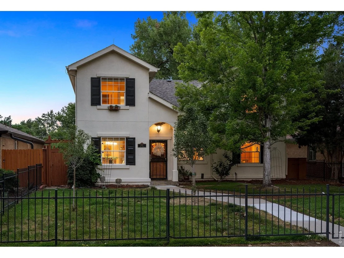 Photo of 1141 Elm St