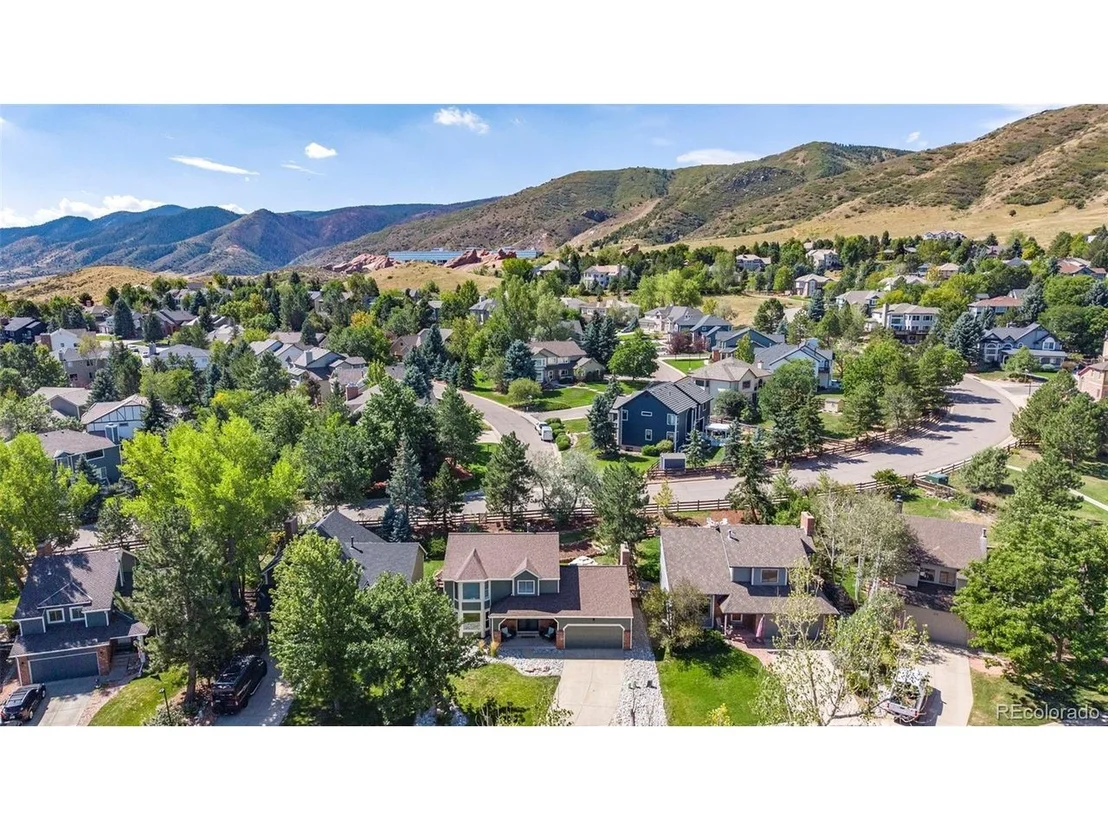 Photo of 22 Foothill Ash