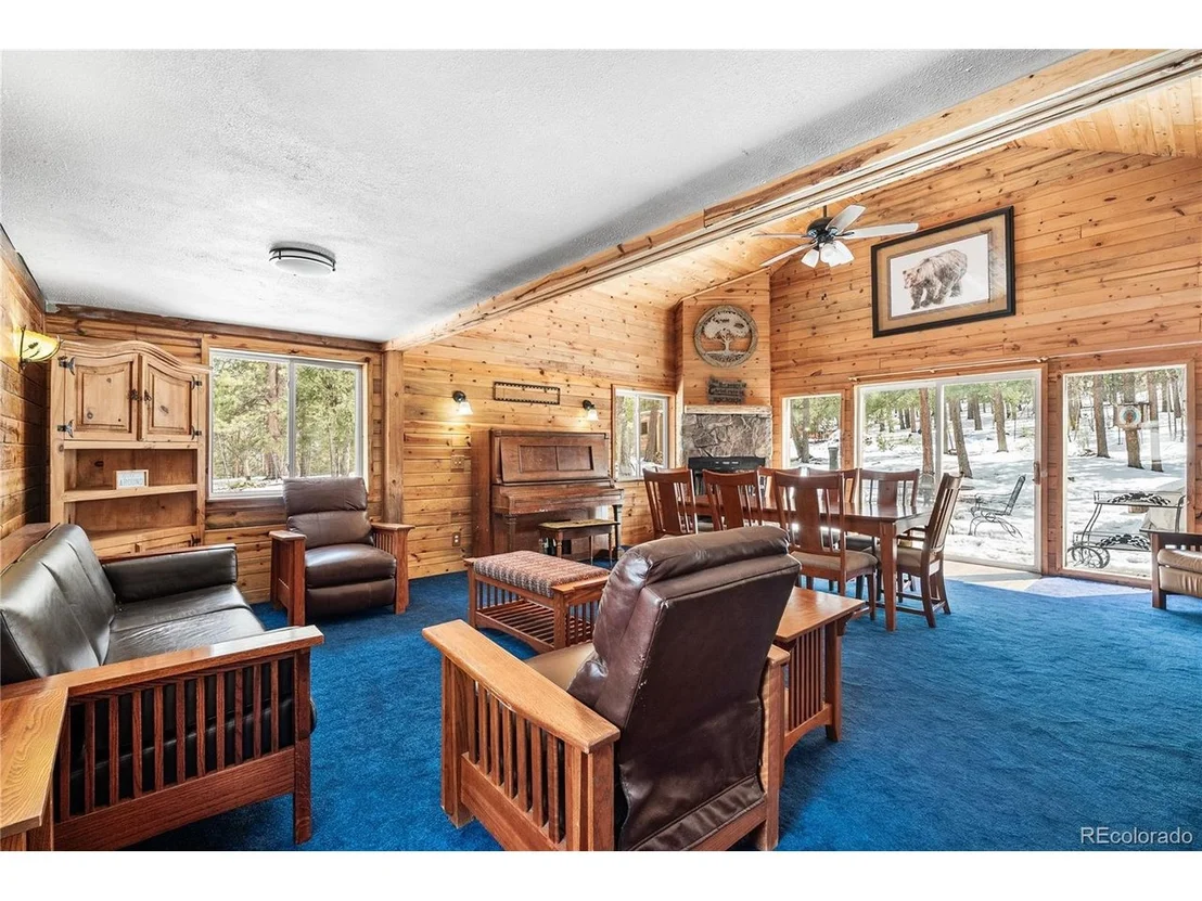 Photo of 82 Iris Dr