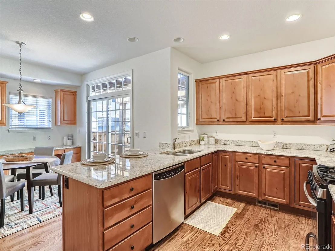 Photo of 907 Ulster Way