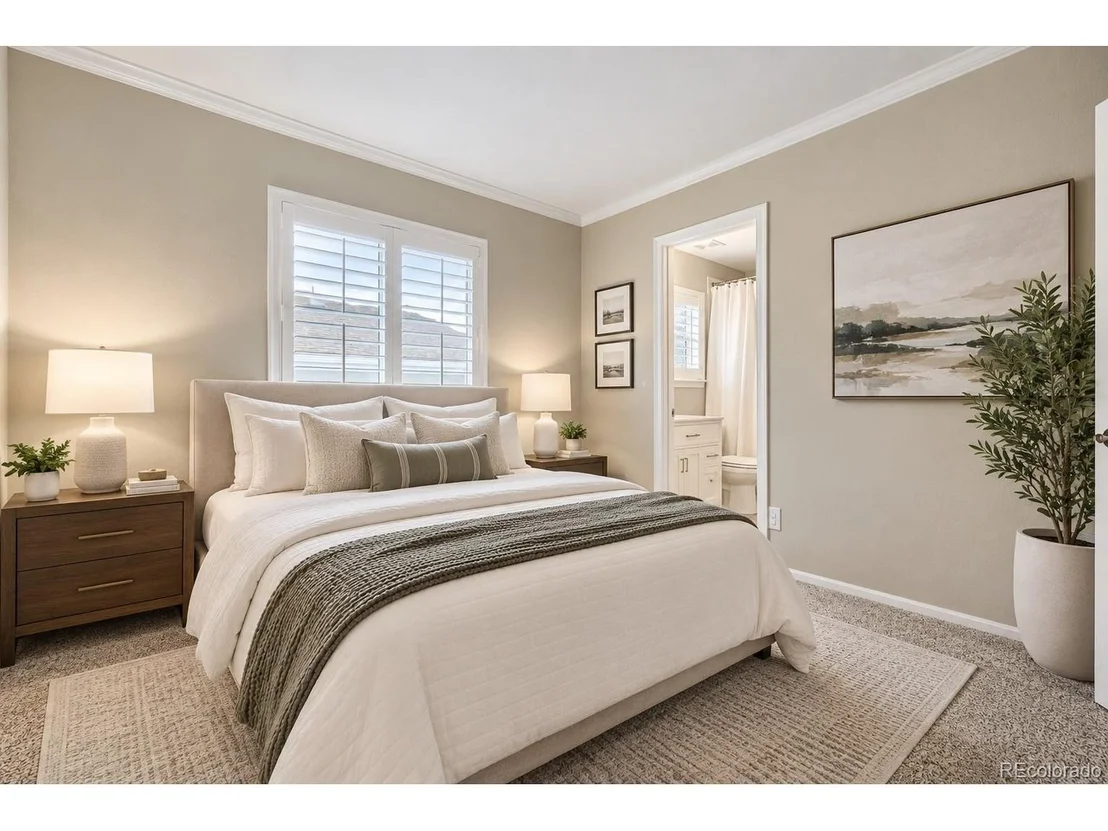 Photo of 5462 Fullerton Cir