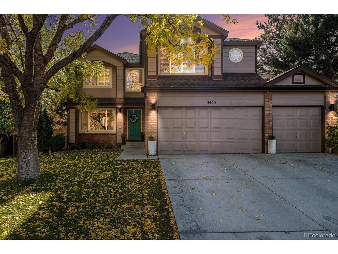 Photo of 11520 Pine Grove Ln