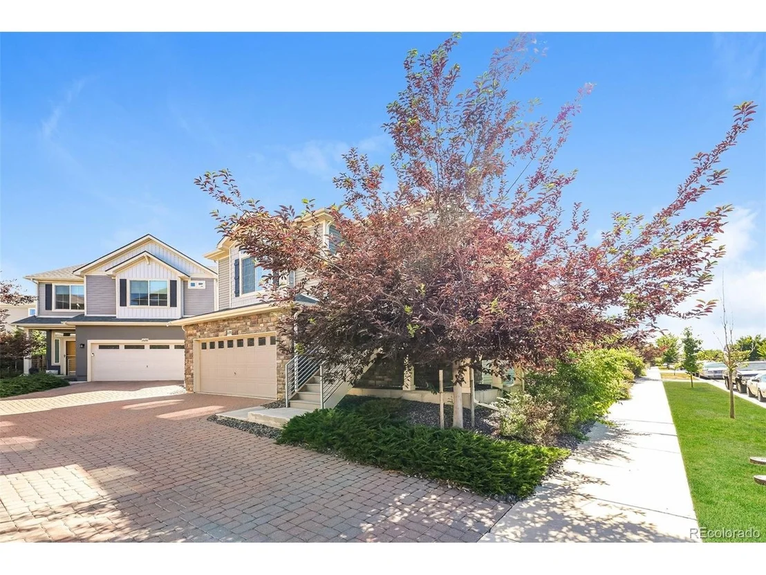 Photo of 26198 E Maple Dr