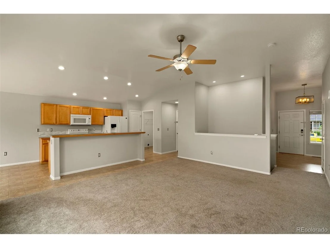Photo of 2933 Alpine Ave