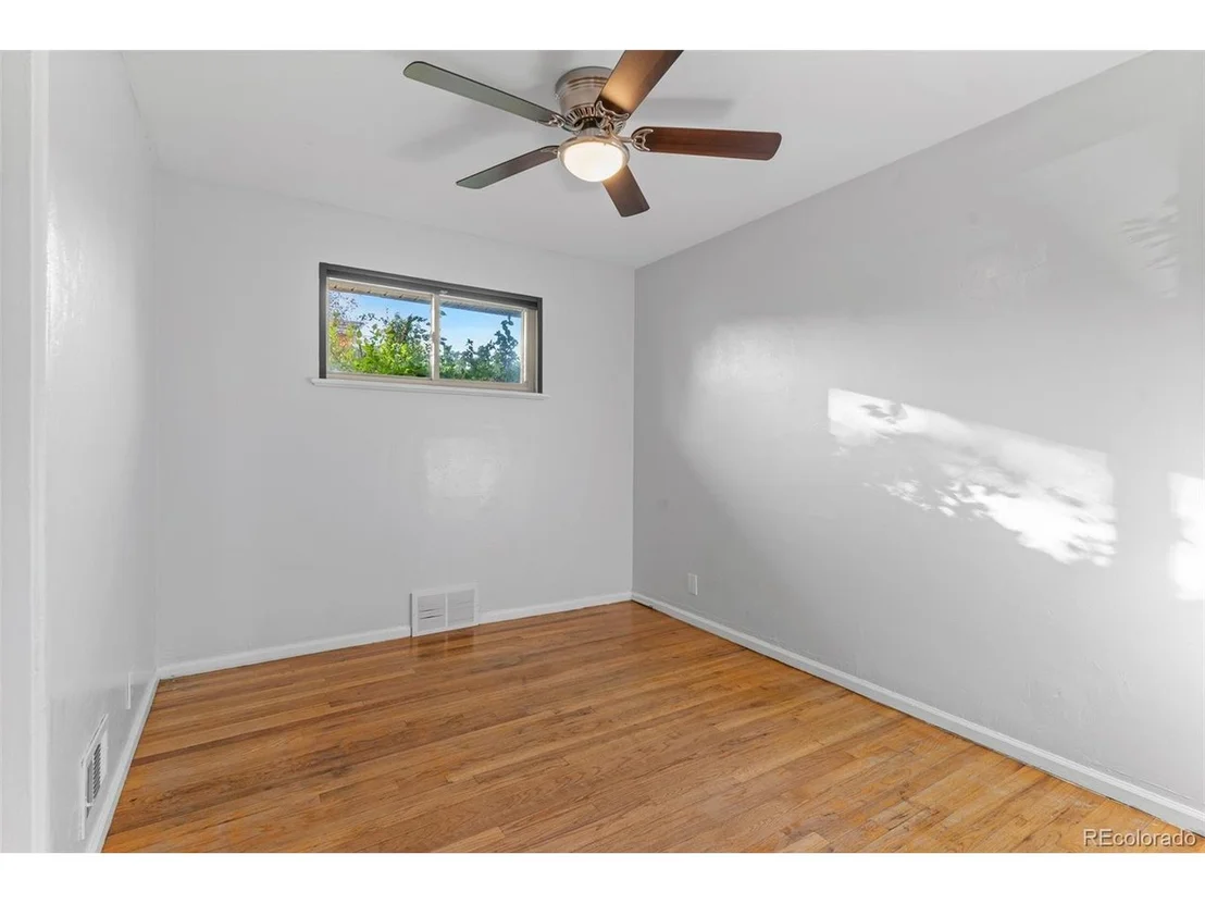 Photo of 2184 King St