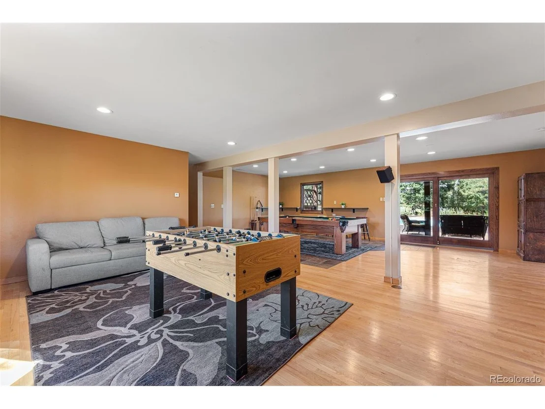 Photo of 15685 Cedarbrook Dr