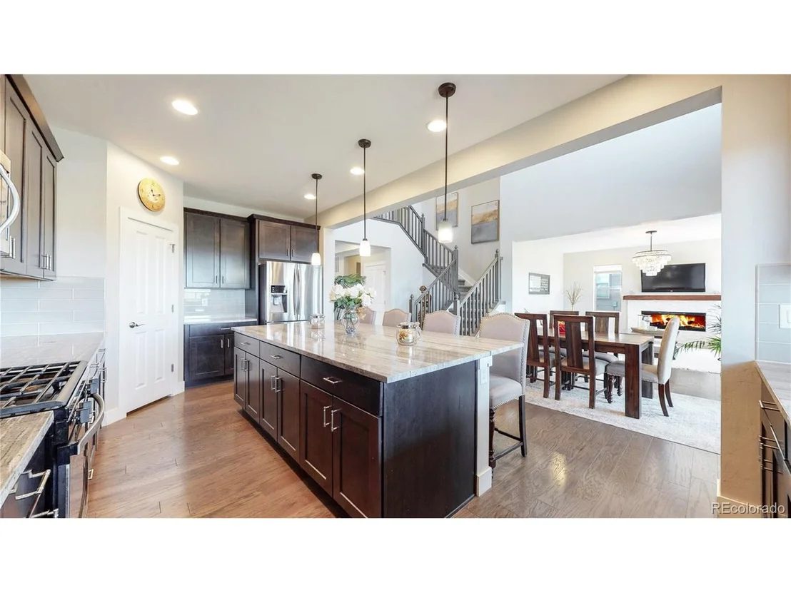 Photo of 16619 Prospect Ln