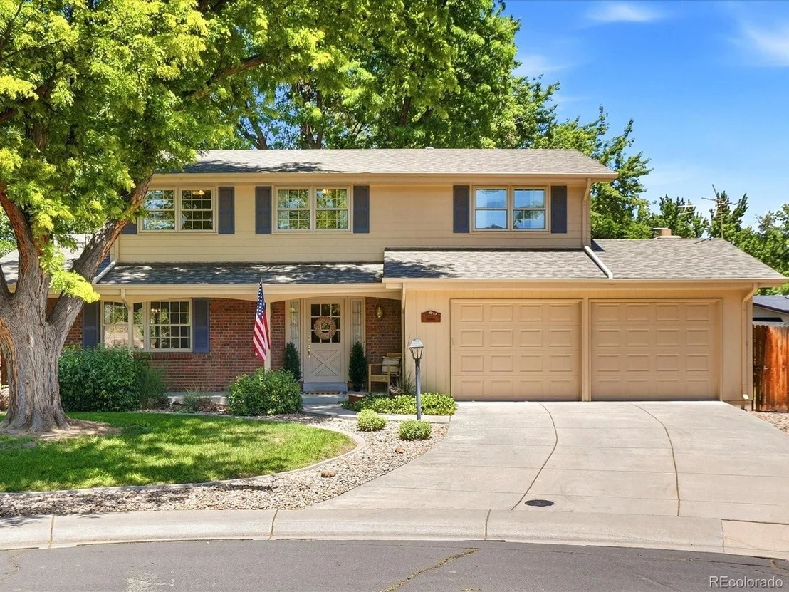 Photo of 6995 Queen Cir