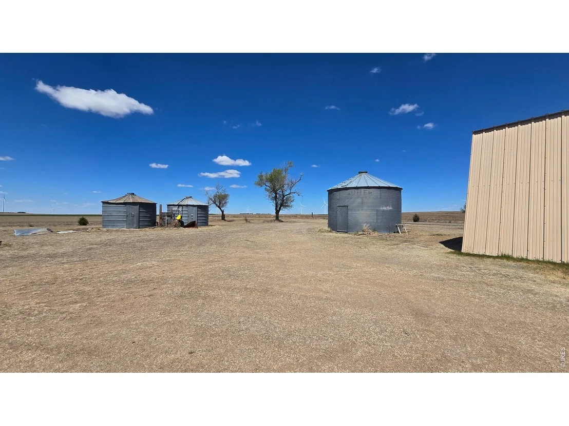 Photo of 37485 County Road 63