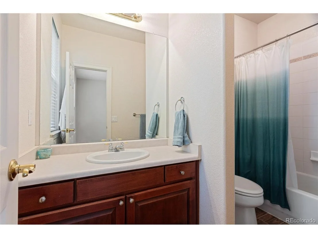 Photo of 396 Winterthur Way