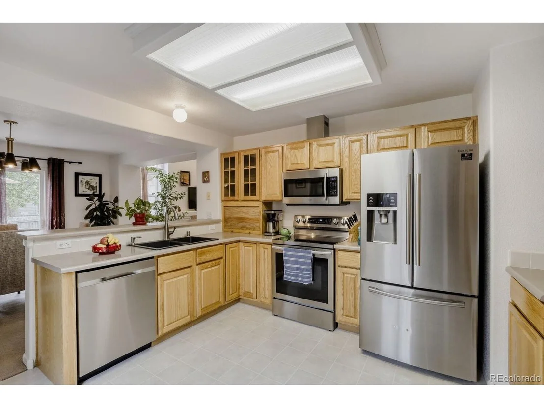 Photo of 1355 Carnation Cir