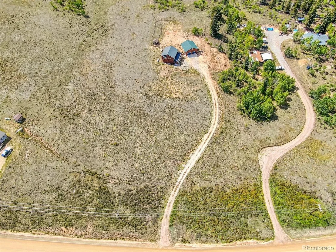 Photo of 2491 Stagestop Rd