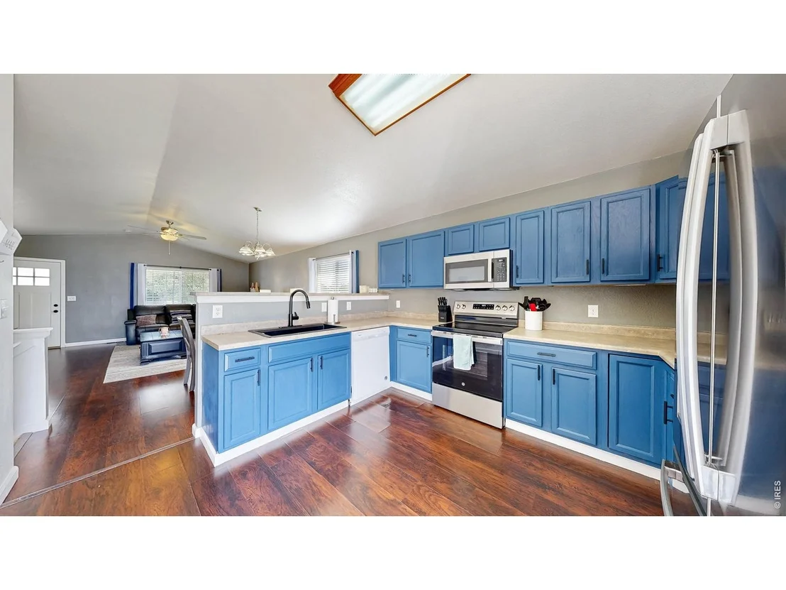 Photo of 2500 Water Front St