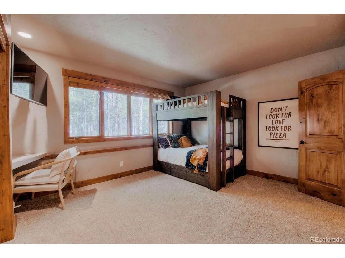 Photo of 1745 Red Hawk Rd