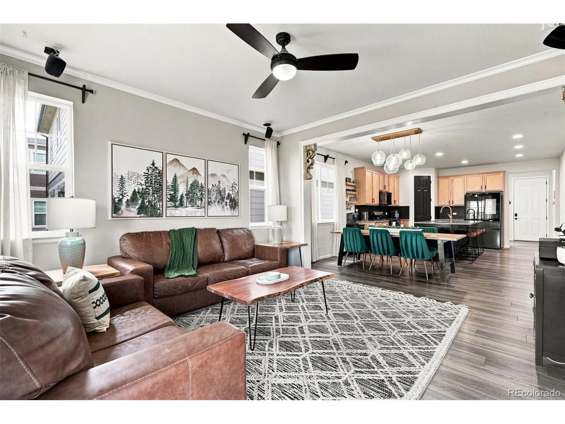 Photo of 3943 White Leaf Pl