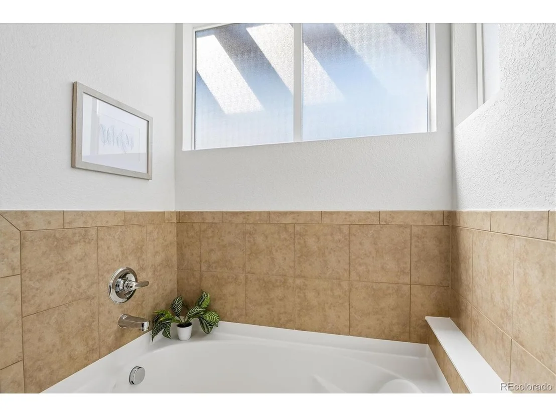 Photo of 11205 Colony Cir