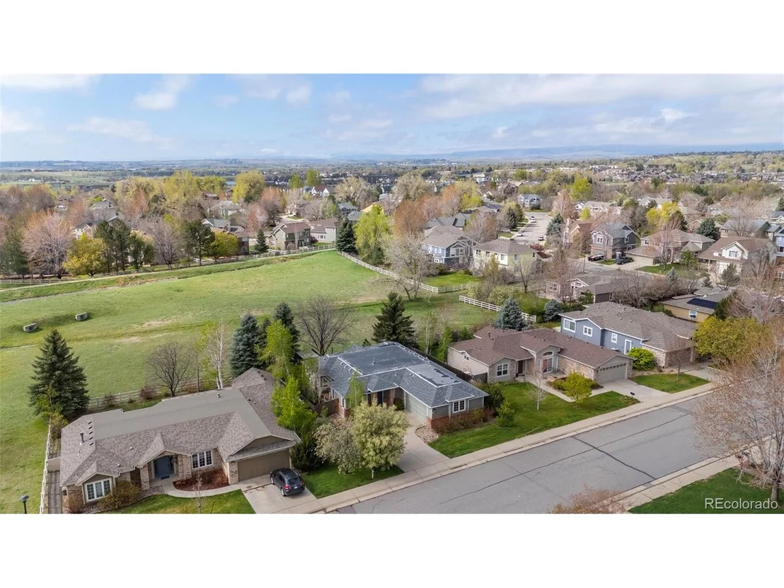 Photo of 2330 Sandpiper Dr