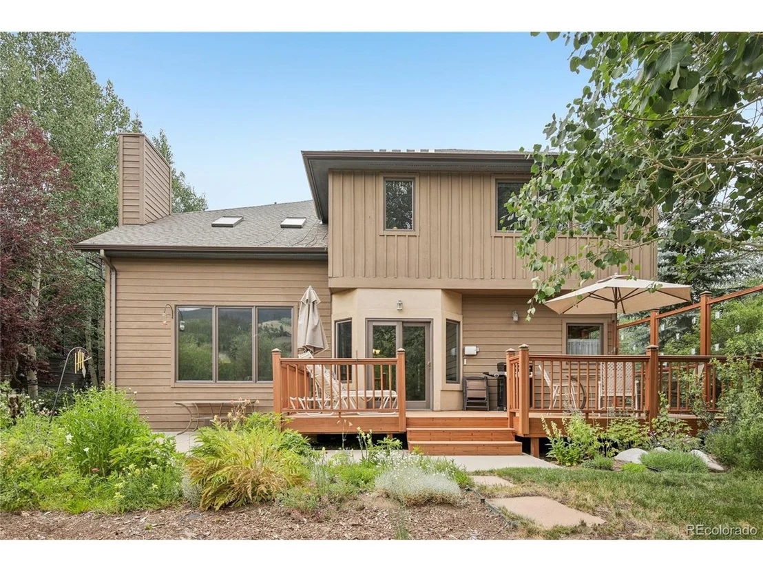 Photo of 1545 Legend Lake Cir