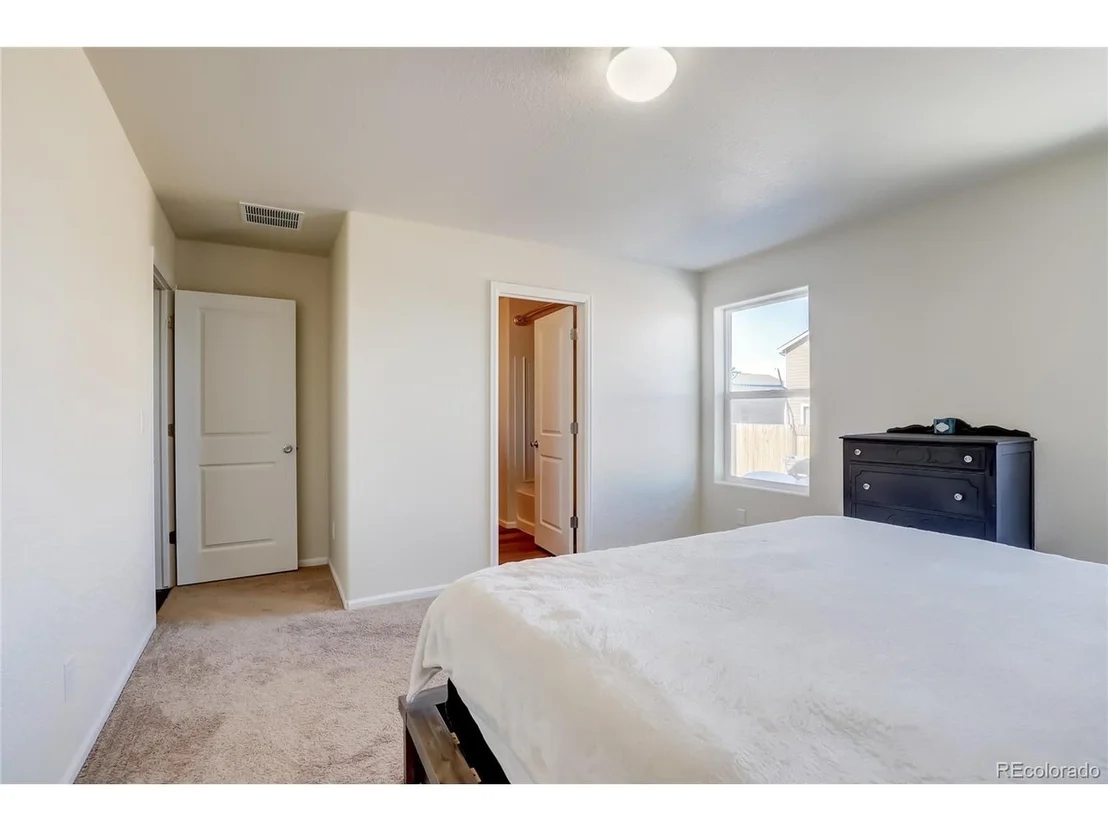 Photo of 47363 Iris Ave
