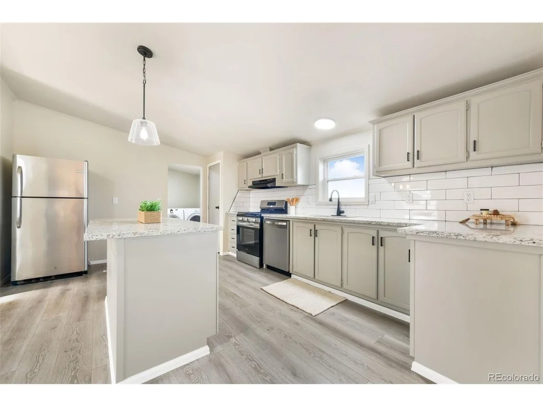 Photo of 15054 Pamela Way