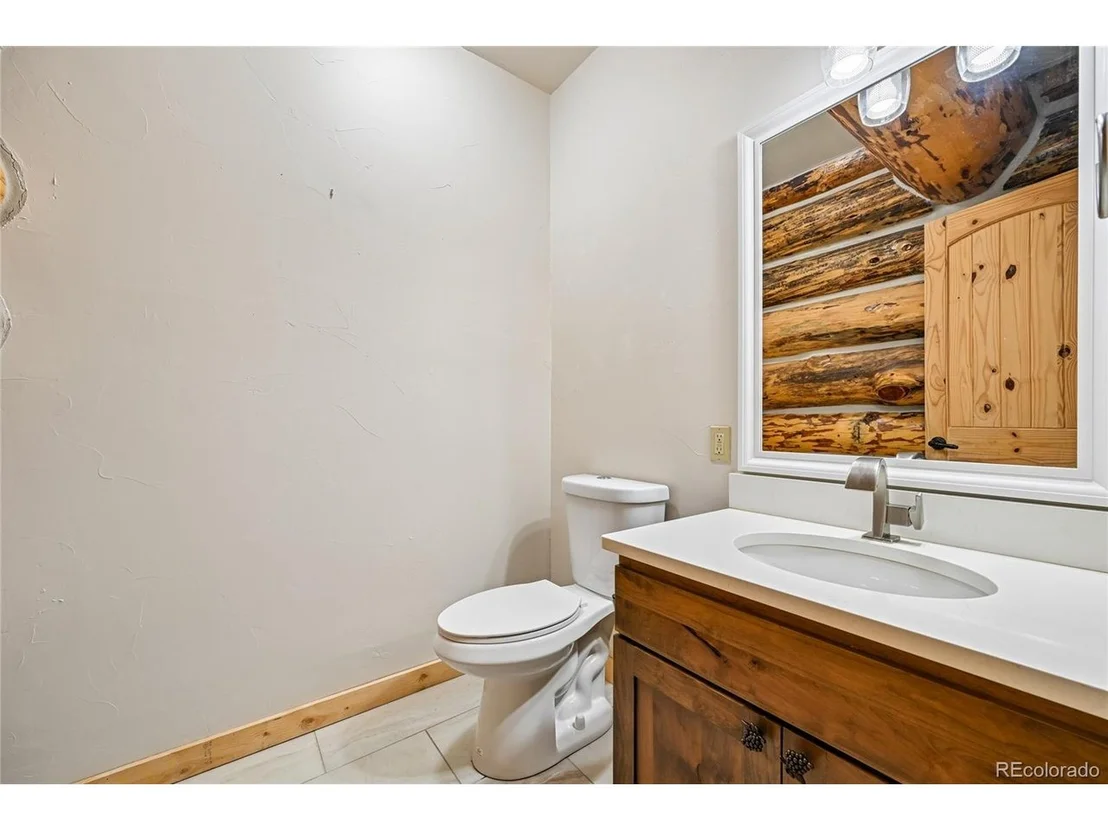 Photo of 4150 Aztec Rd