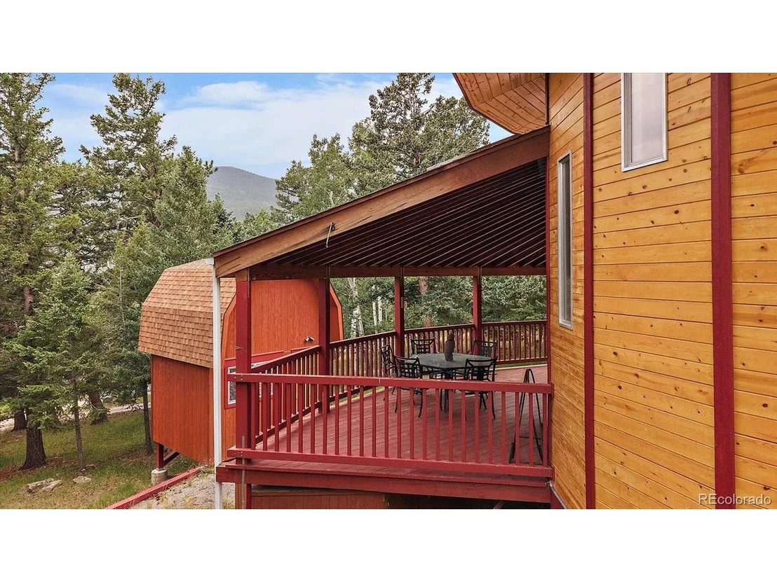 Photo of 475 Circle Dr