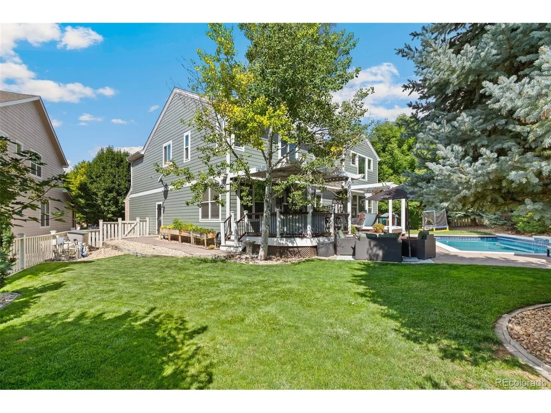 Photo of 6114 Devinney Ct