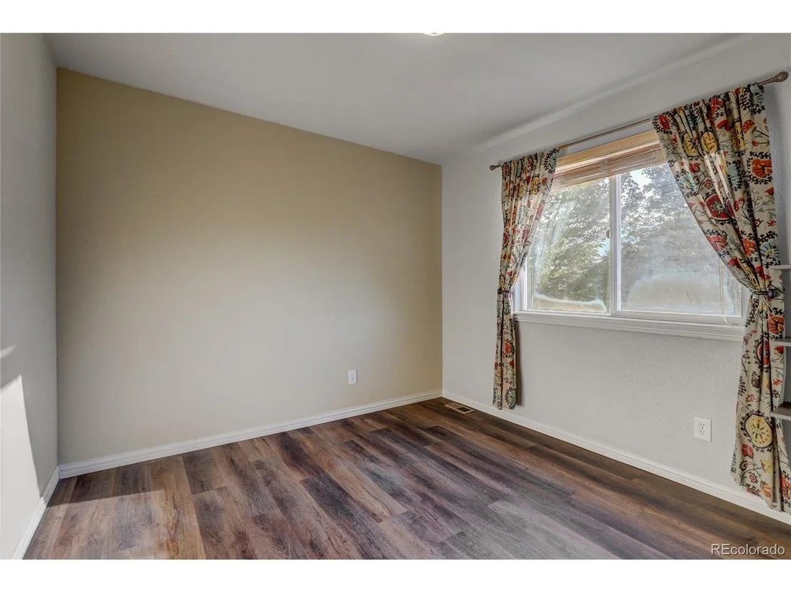 Photo of 13007 Niagara Way