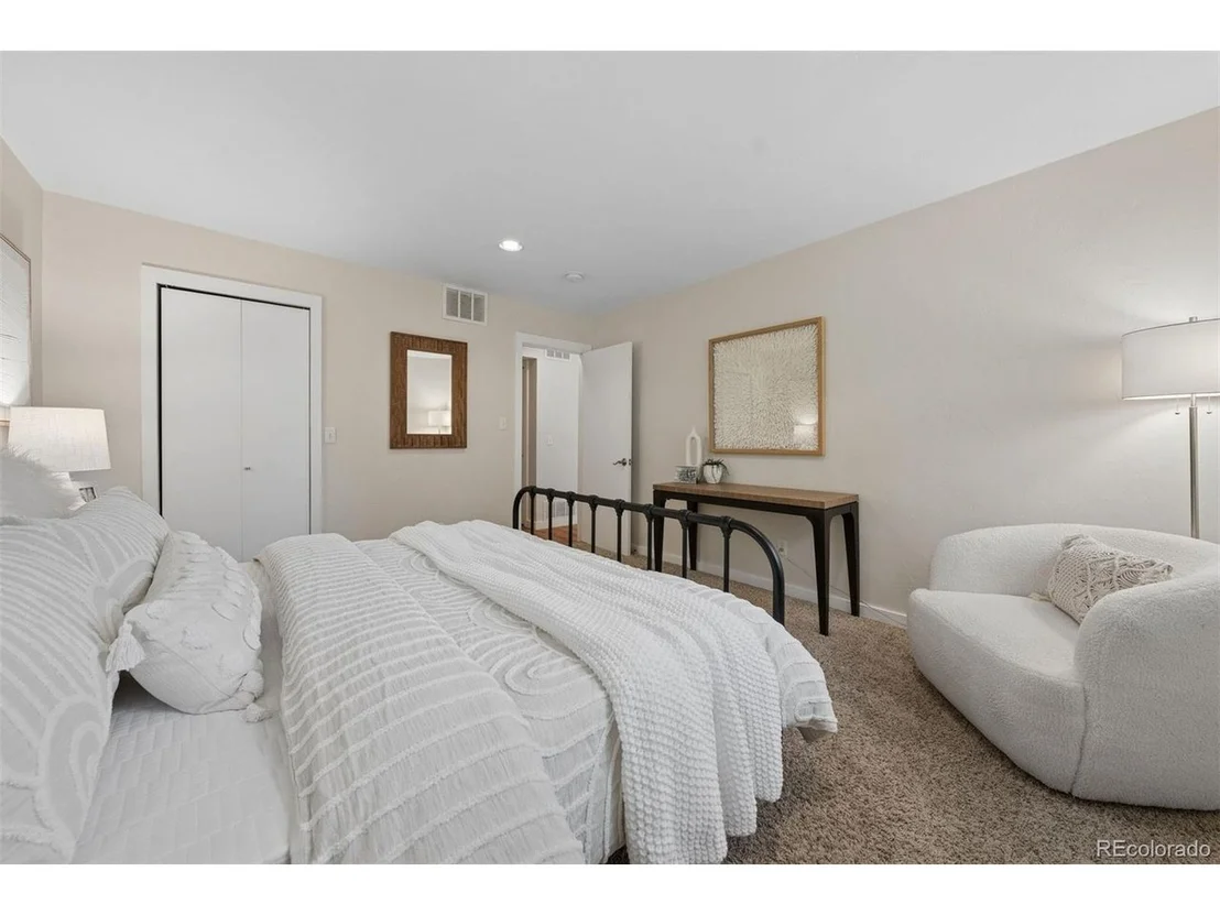 Photo of Unit 103 at 209 Wright St