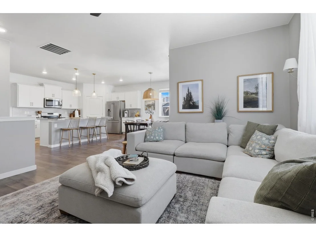 Photo of 1911 Raindrop Dr