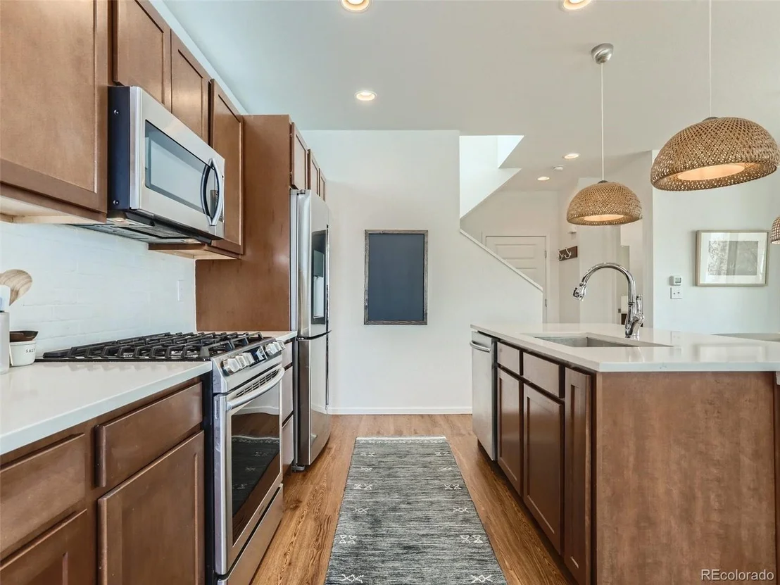 Photo of 1476 W 67th Pl