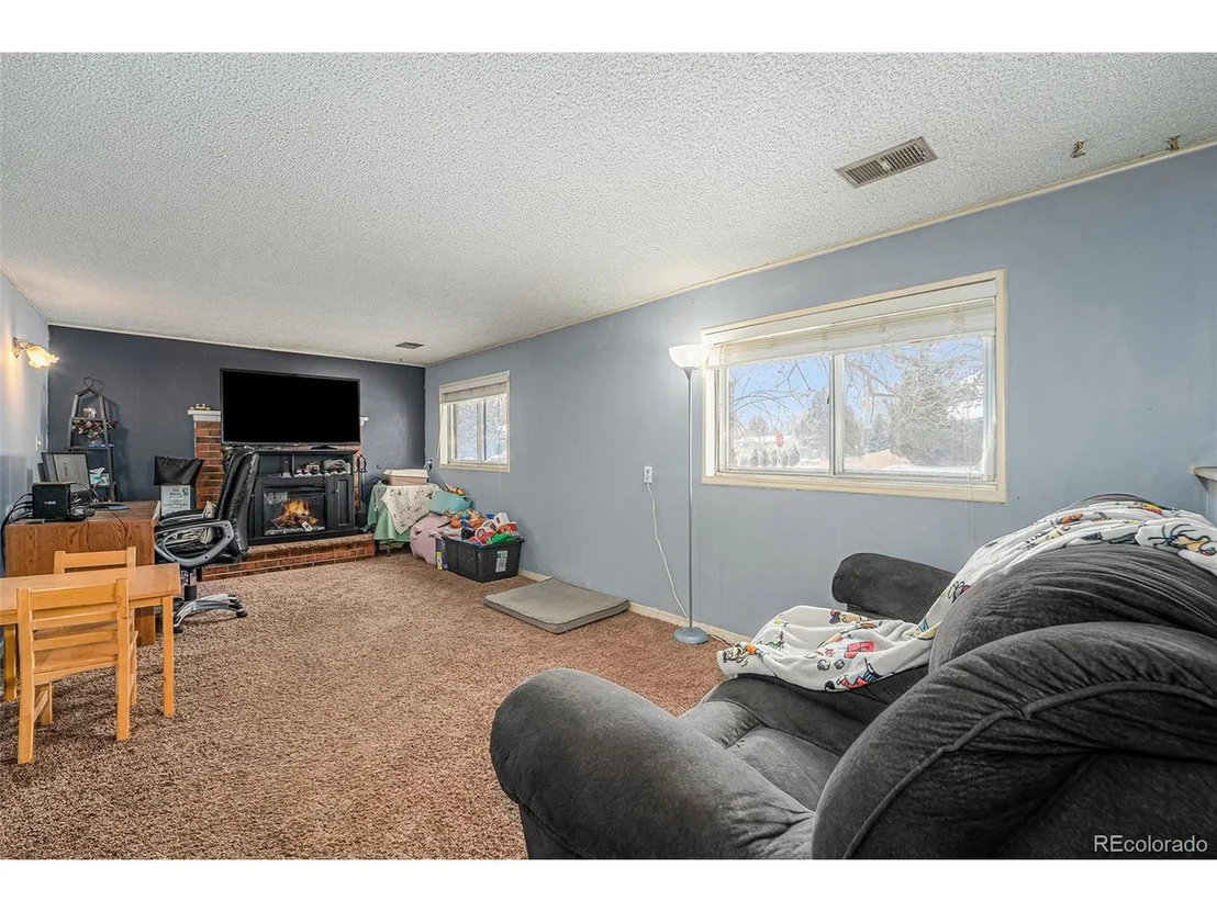 Photo of 1206 Lefthand Dr