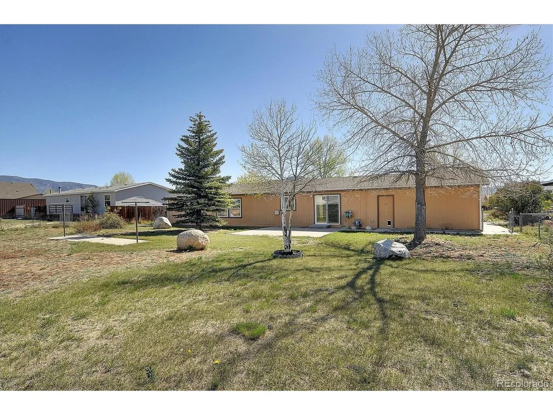 Photo of 164 Robert Dr
