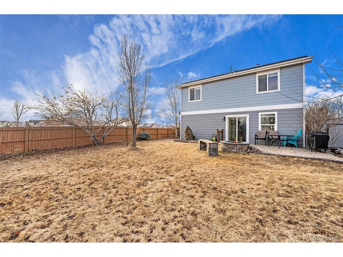 Photo of 819 Willow Dr
