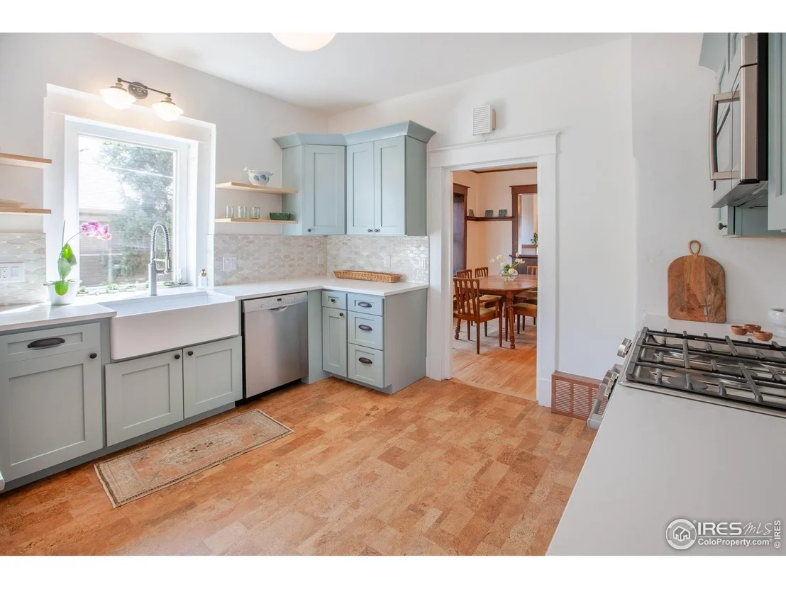 Photo of 1114 5th Ave