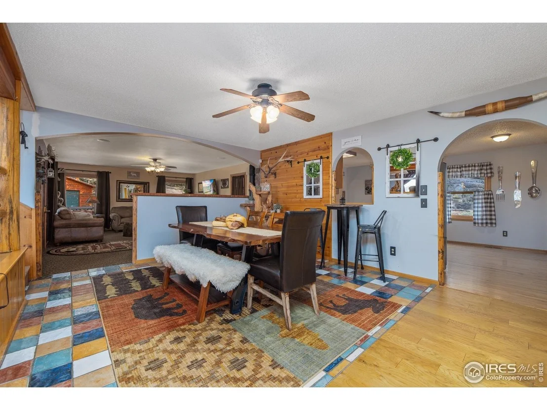 Photo of 578 Alpine Dr