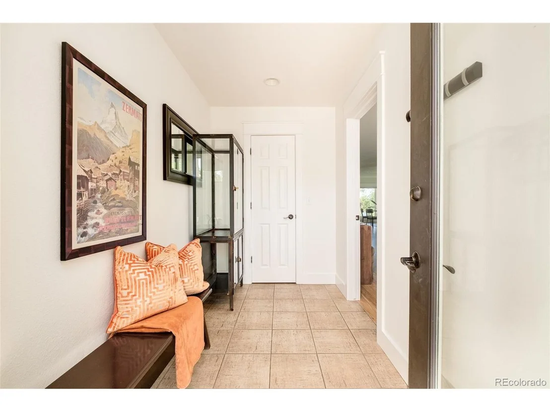 Photo of 485 Quail Cir