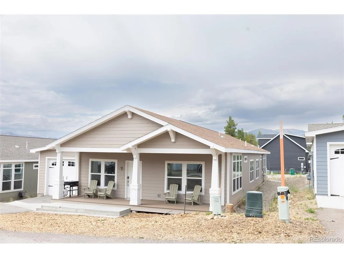 Photo of 119 Brooklyn Cir