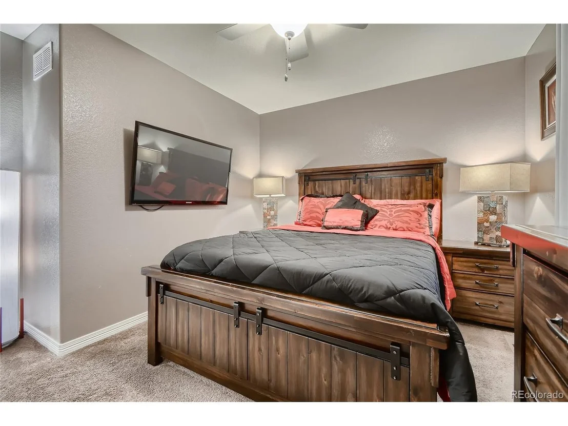 Photo of 6727 E 134th Cir