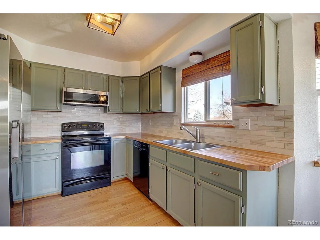 Photo of 312 Derry Dr
