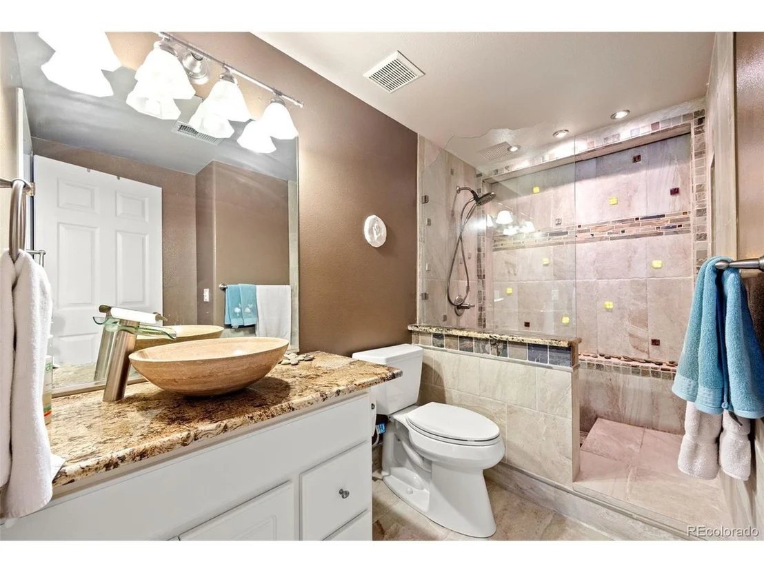 Photo of 5937 Lance Pl
