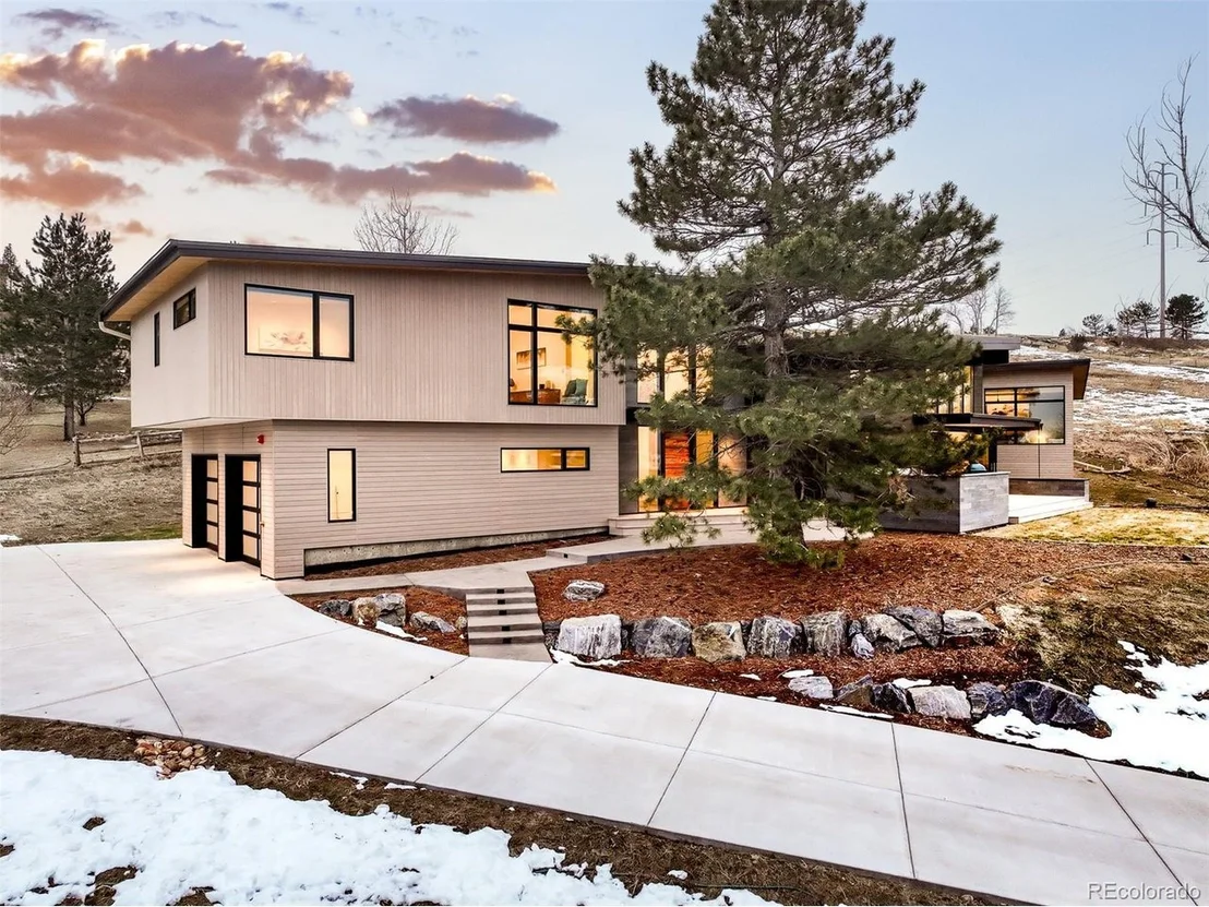 Photo of 7526 Spring Dr