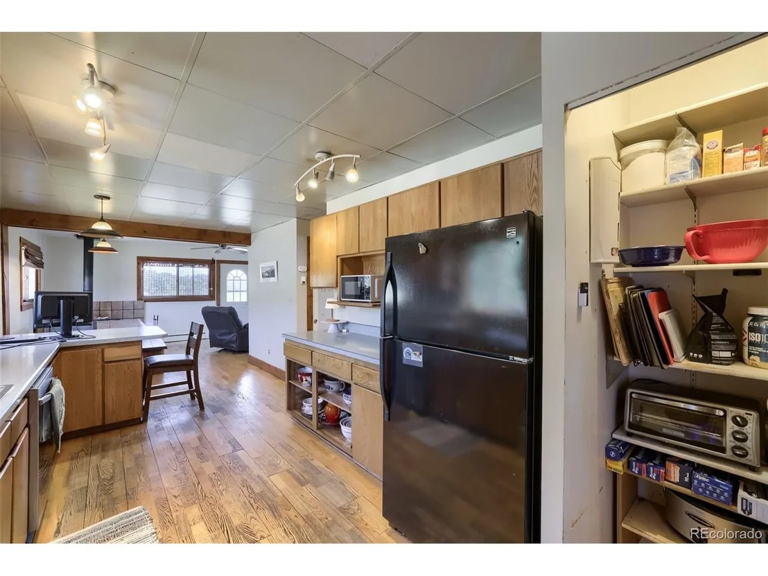 Photo of 6475 High Cir