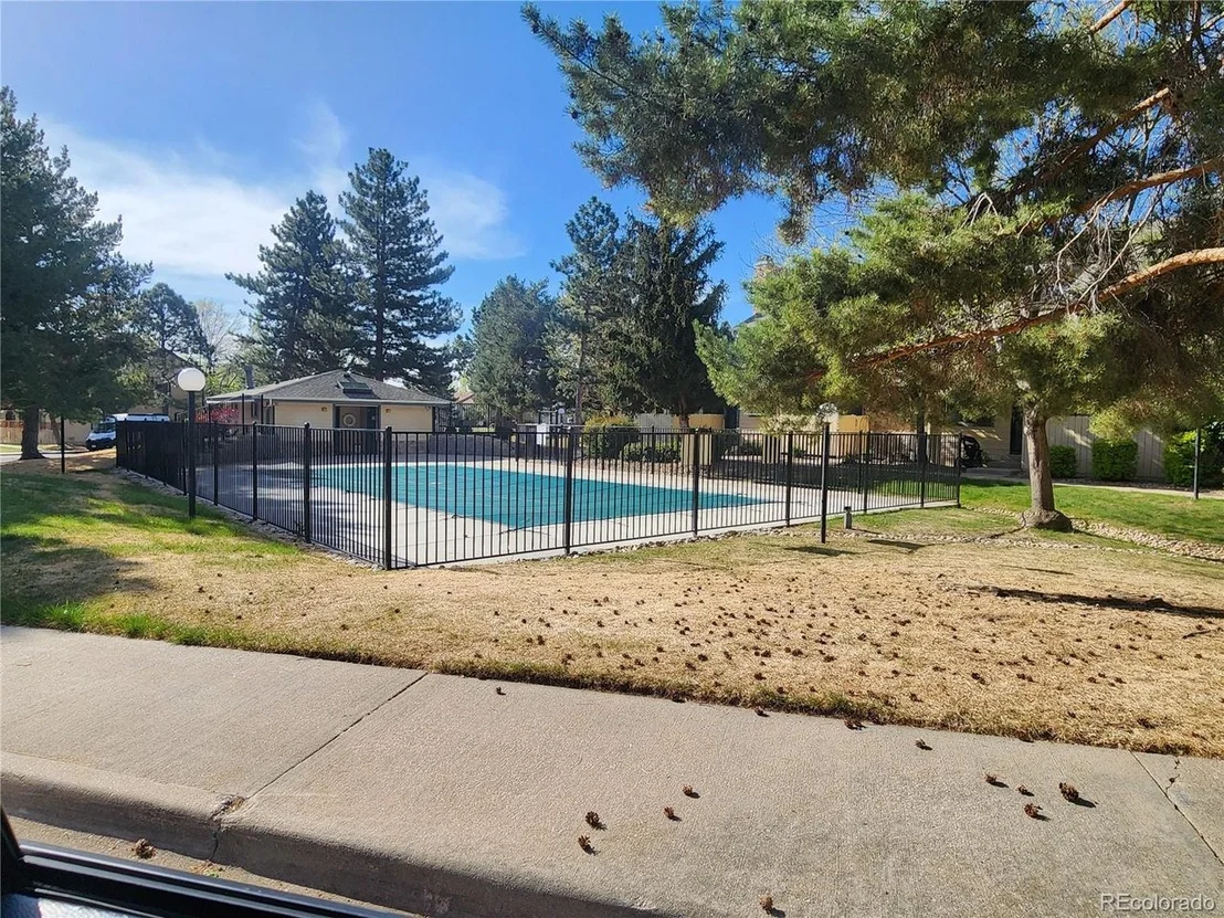 Photo of Unit C at 8790 Allison Dr