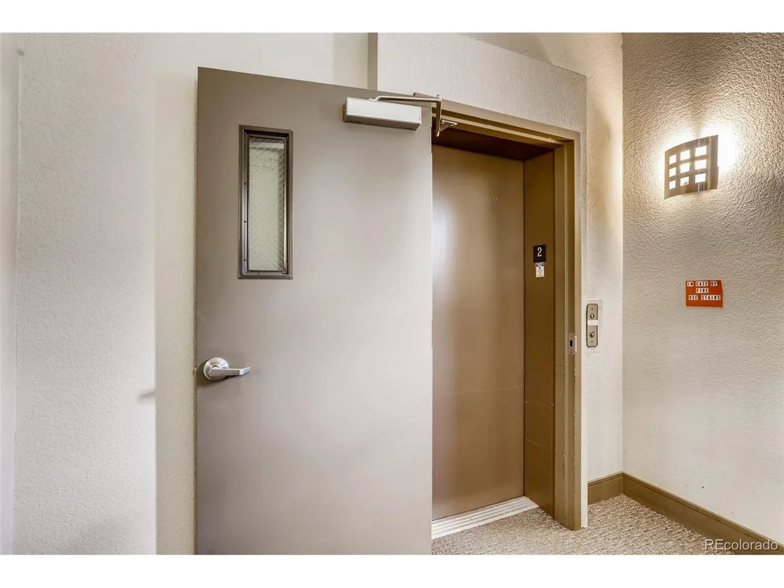 Photo of Unit 6 at 232 Broadway